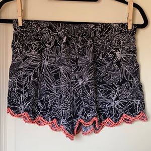 MOSSIMO SUPPLY CO shorts M